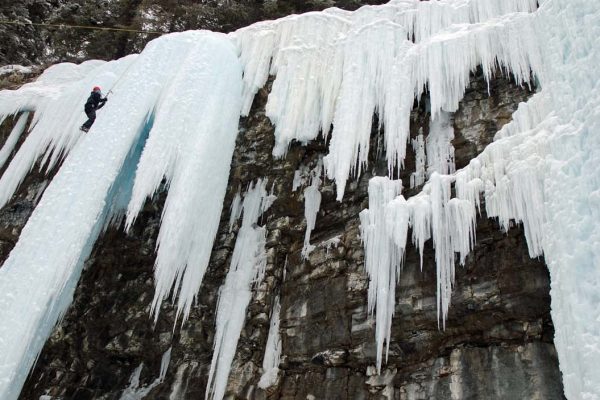 Ice Climbing Intro Courses