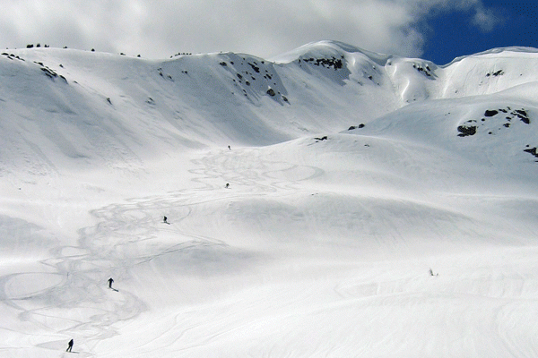 Kokanee Glacier Cabin Ski Tour