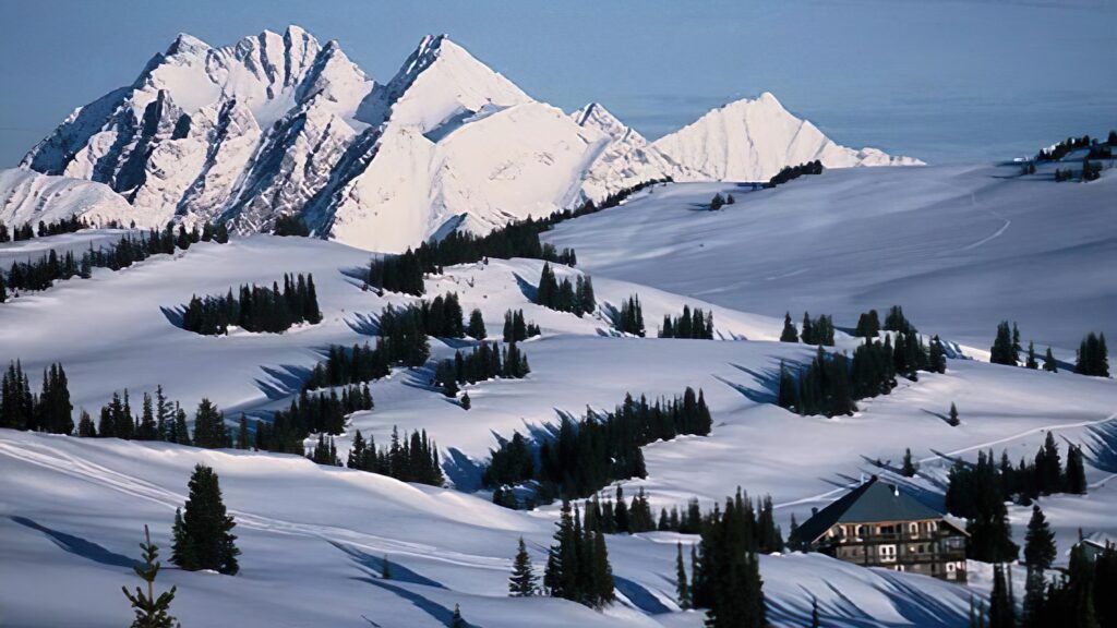 Purcell Mountain Lodge Ski Touring