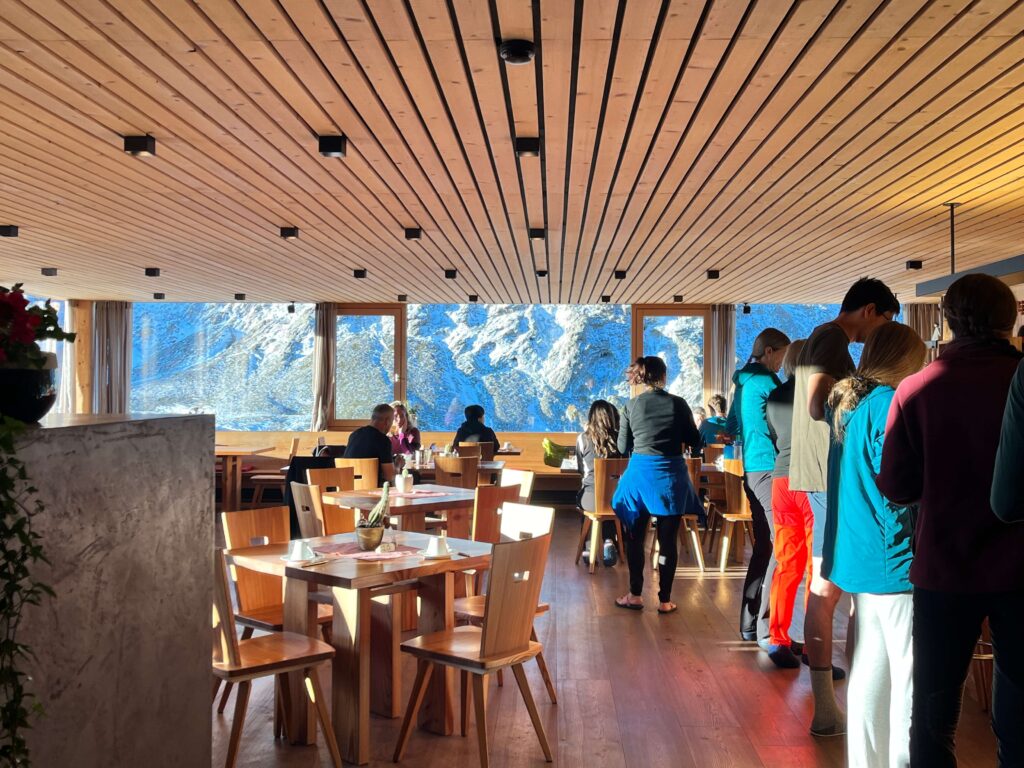 Rosengarten Dolomites - Tierser Alpl Hut Rosengarten Dolomites - Tierser Alpl Hut Dining Room