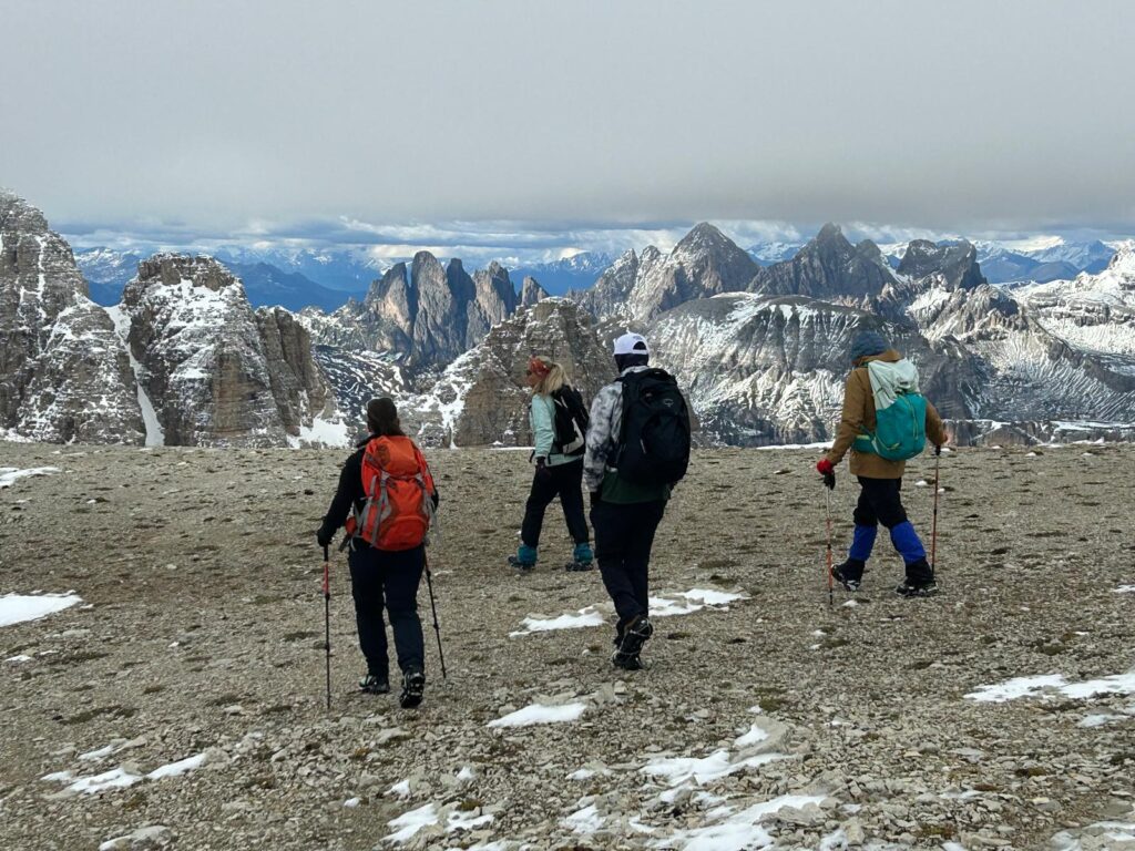 AV2 and Palaronda Trek