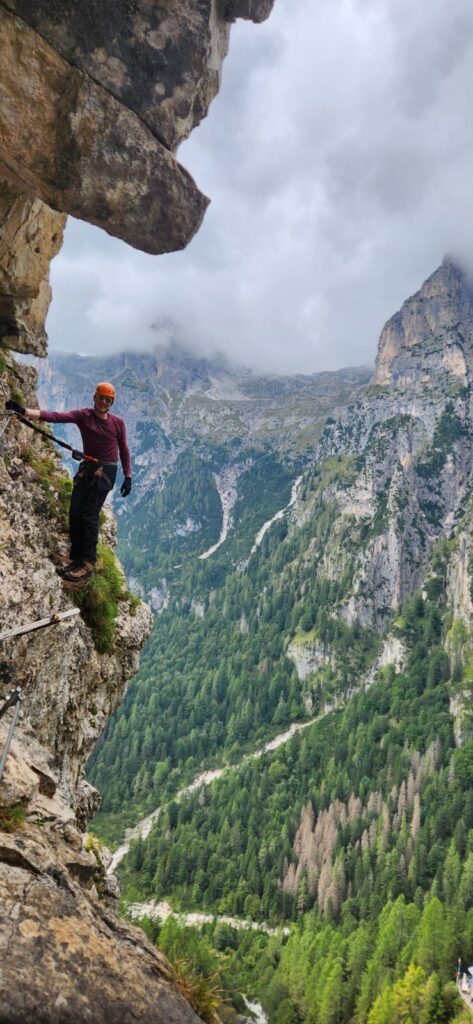 AV2 and Palaronda Trek (2)